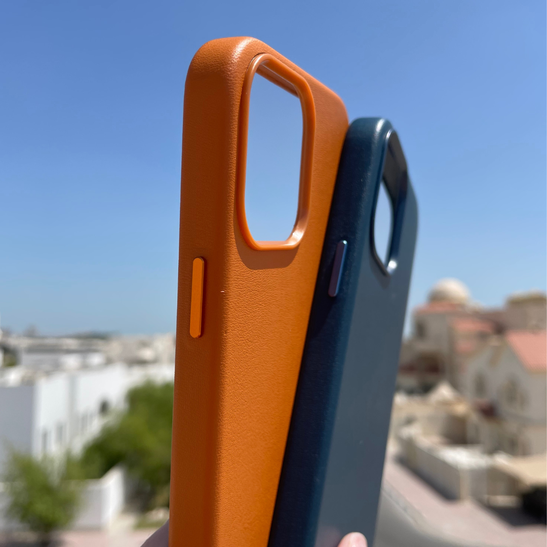 MagSafe Leather iPhone Case - Blue