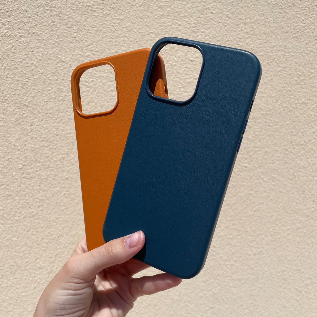 MagSafe Leather iPhone Case - Blue